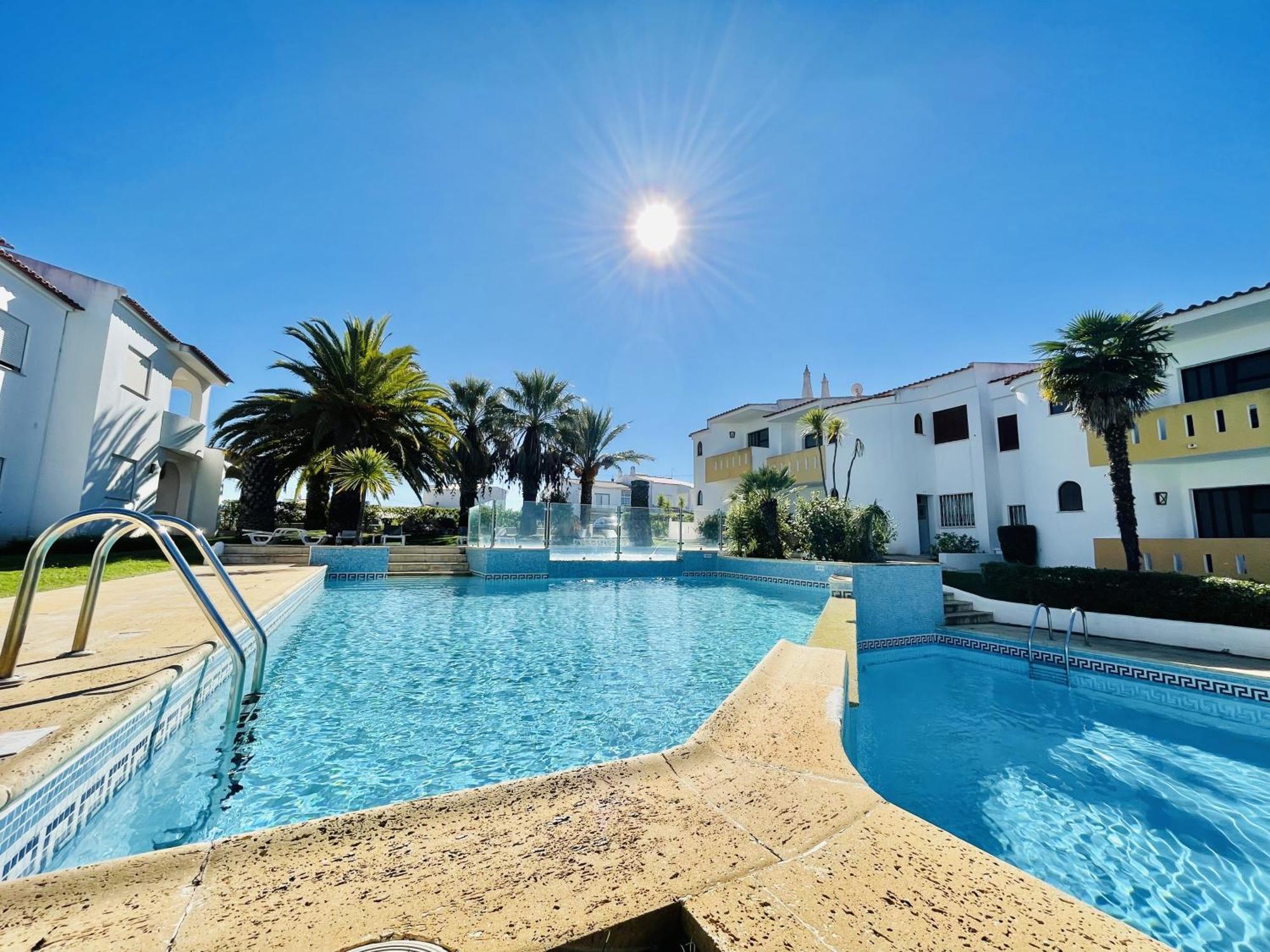 Lavanda - 2 Bedrooms - 3 Level Pool - Garden - Beach 1Km Estômbar Zewnętrze zdjęcie